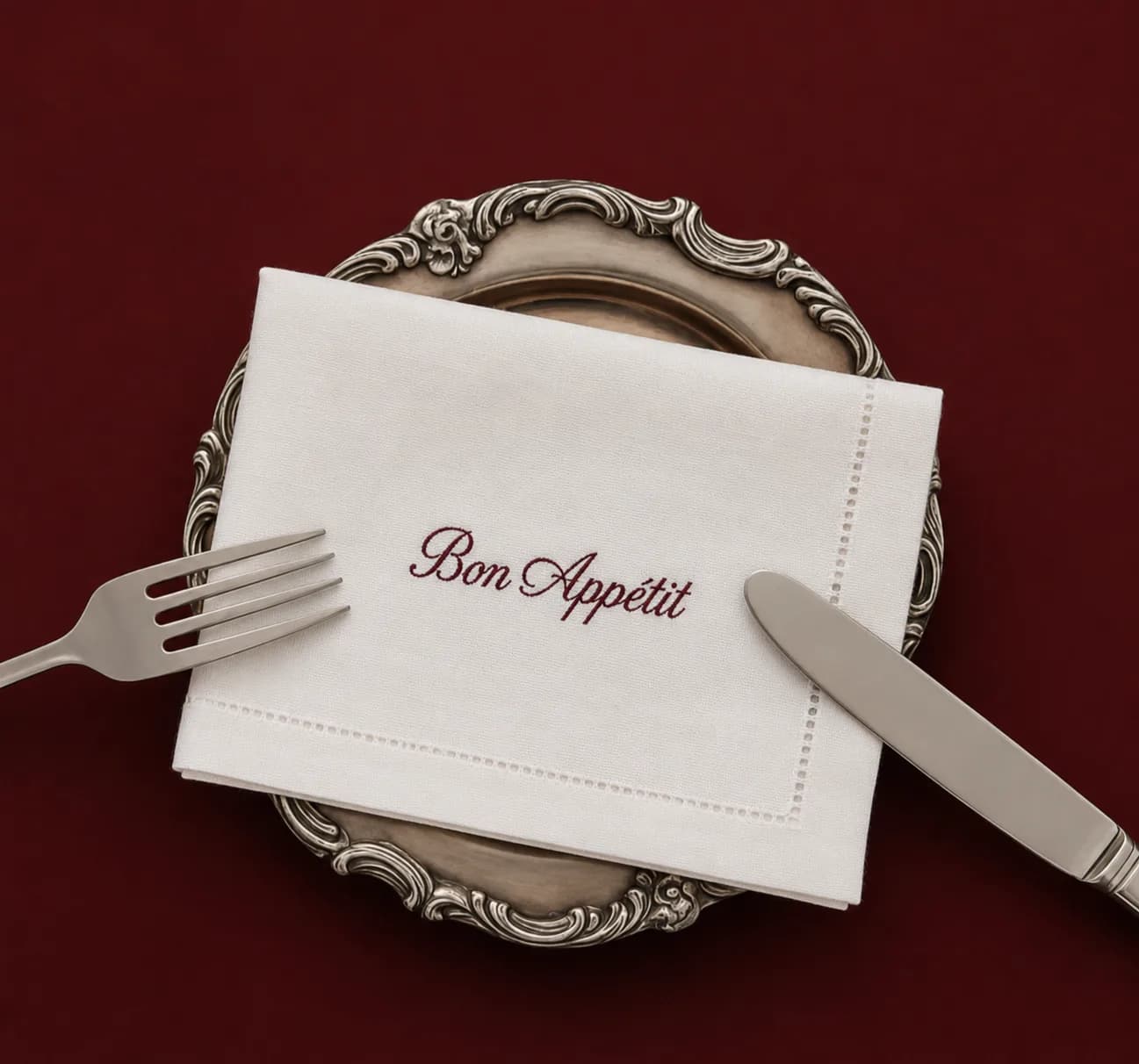 Serviette brodée mariage Paris — Paris Broderie